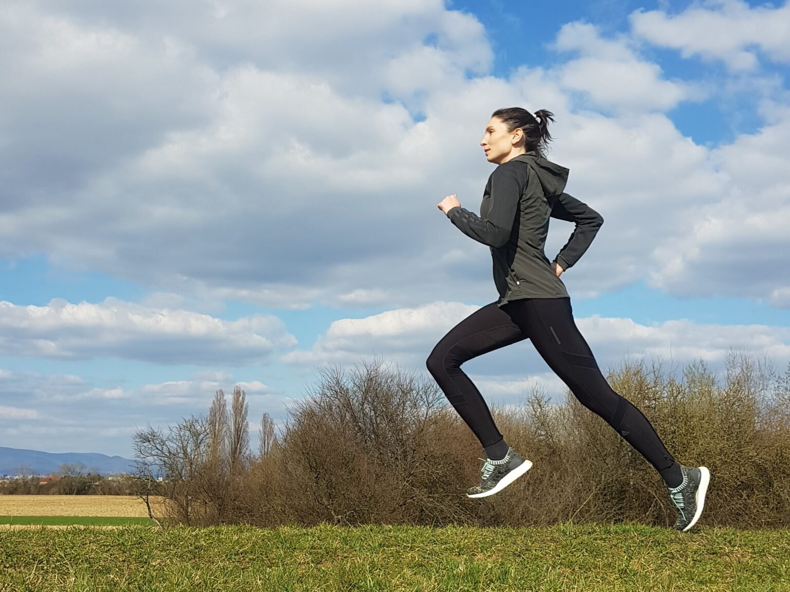 5 Main Differences Between Easy Runs And Long Runs OLYRUN